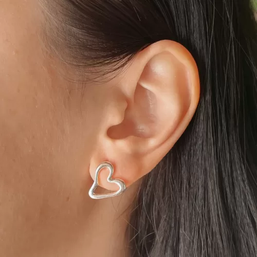 estilo broquel de corazón forjado