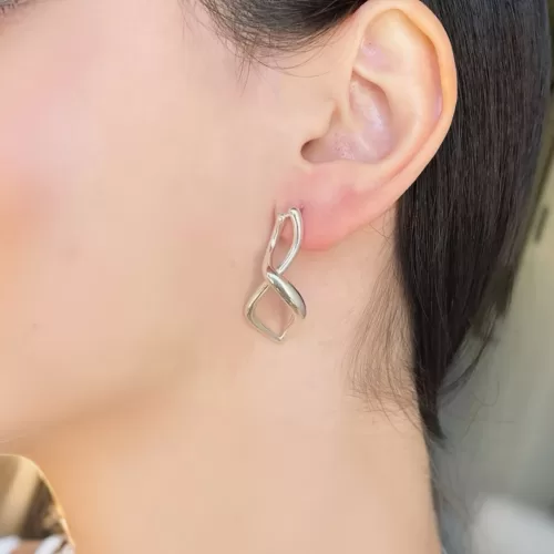 Arete de plata .925 entrelazado doble chico con poste diseño suave