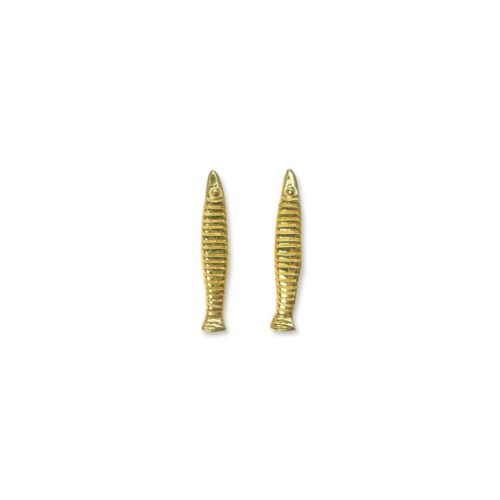 Arete de pez largo en plata .925 baño de oro a rayas diseño minimalista con inspiración marina