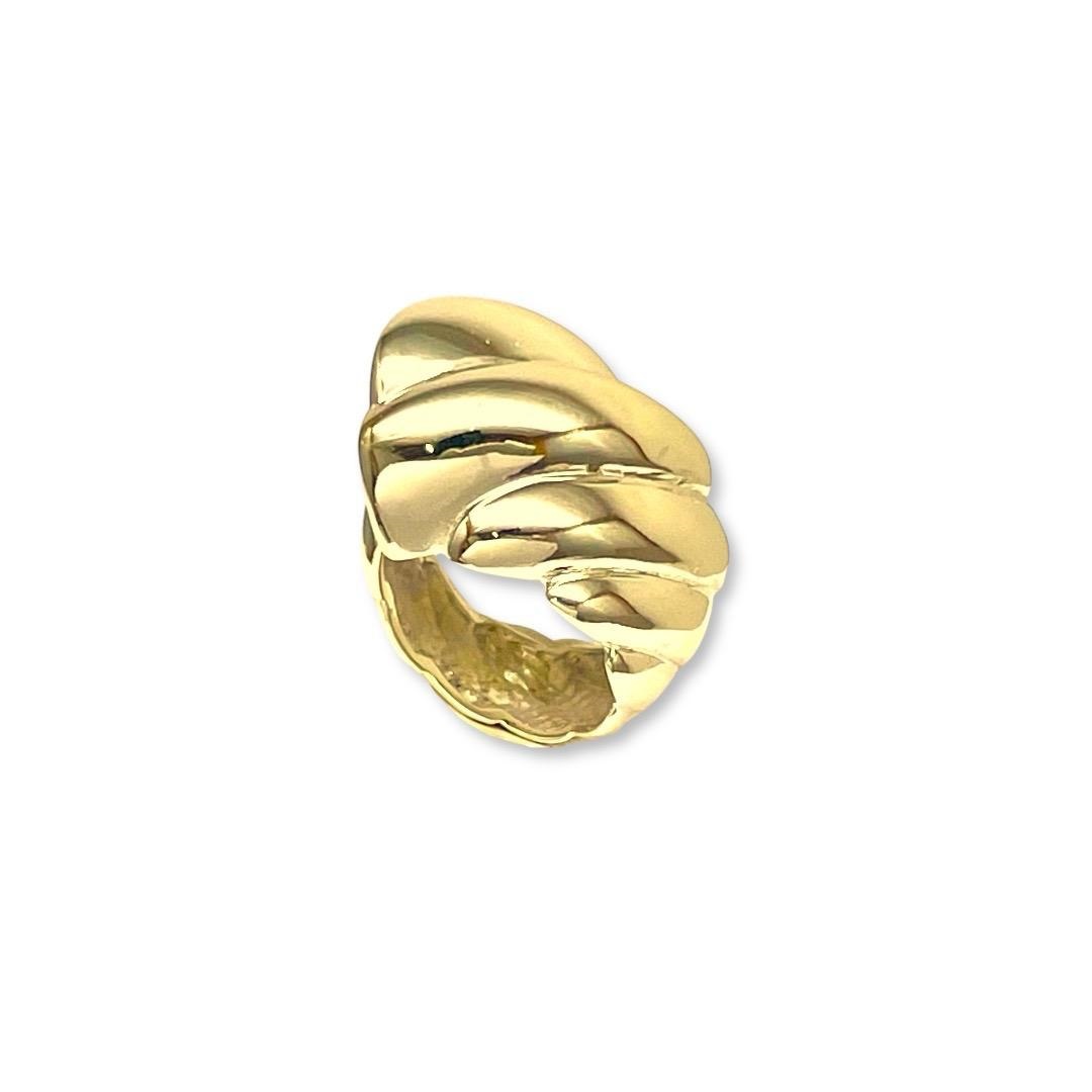 Anillo de plata .925 baño de oro diseño caracol espiral grande por Teresa González